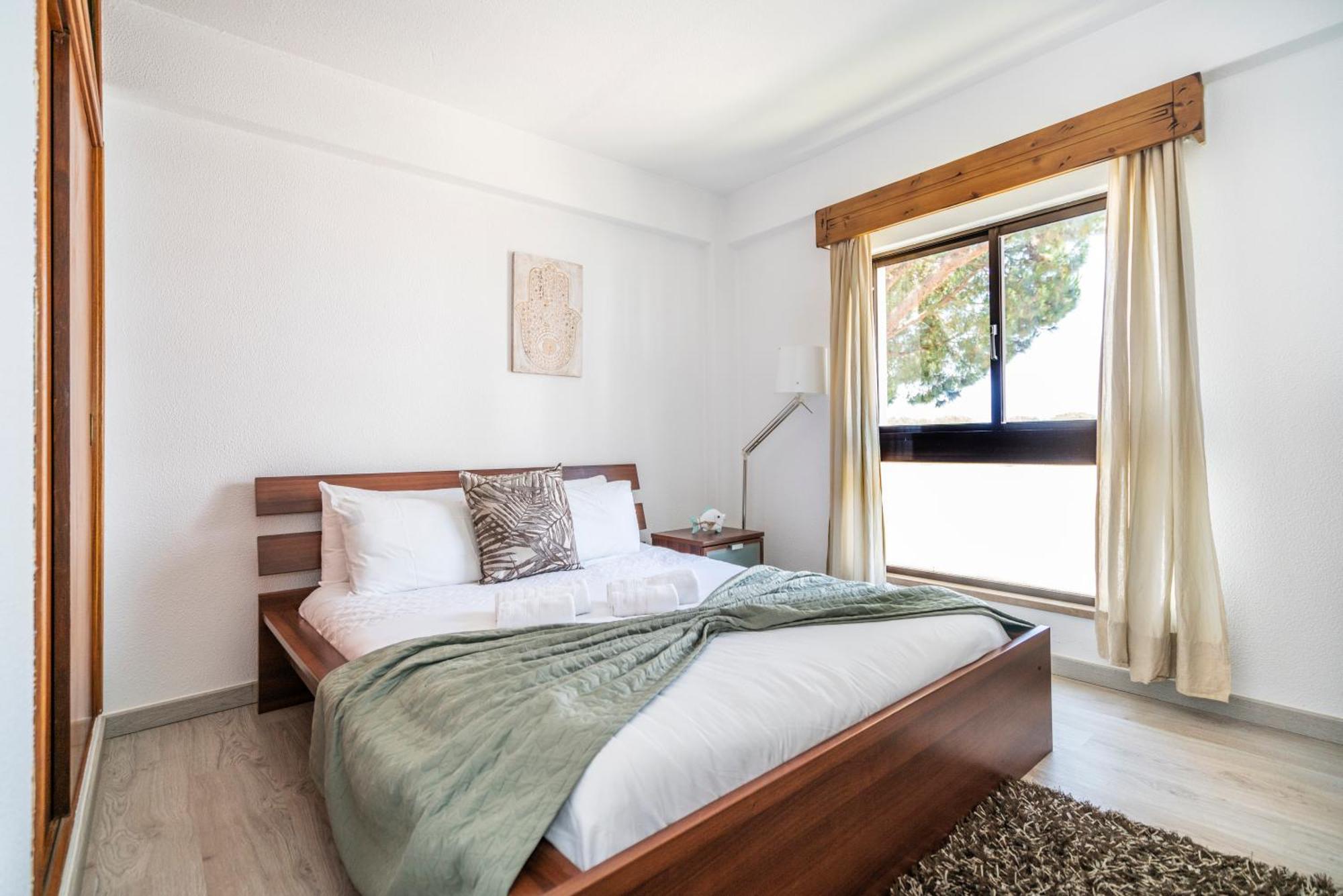 Lovely 1Bed Flat Short Walk To The Marina Vilamoura Quarteira Kültér fotó
