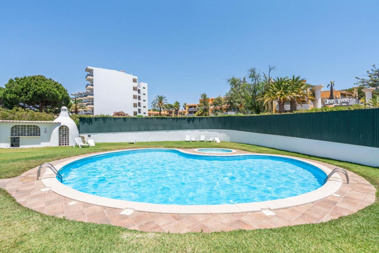 Lovely 1Bed Flat Short Walk To The Marina Vilamoura Quarteira Kültér fotó